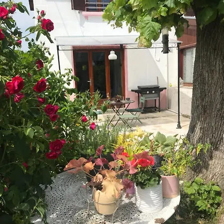 Gite De Jean-Benoit Le Passage  Exterior photo